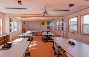 Salas de clases modulares: una de las innovaciones implementadas  por los recintos educacionales para enfrentar el Covid-19