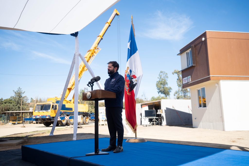 Tecno Fast presenta solución modular para familias afectadas por incendios en Valparaíso